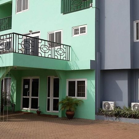 Bella Luxury Hotel Accra Ngoại thất bức ảnh